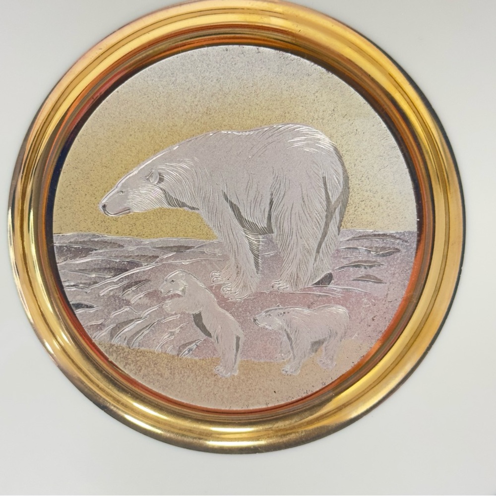 Vtg The Art of Chokin 24K Gold Rim Porcelain Plate w Mama Polar Bear and 2 Cubs